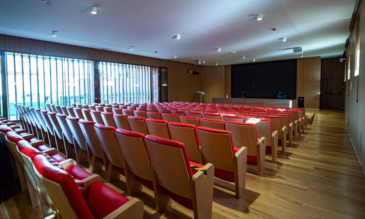 Universidad Salamanca_Grid_aula de conferencias
