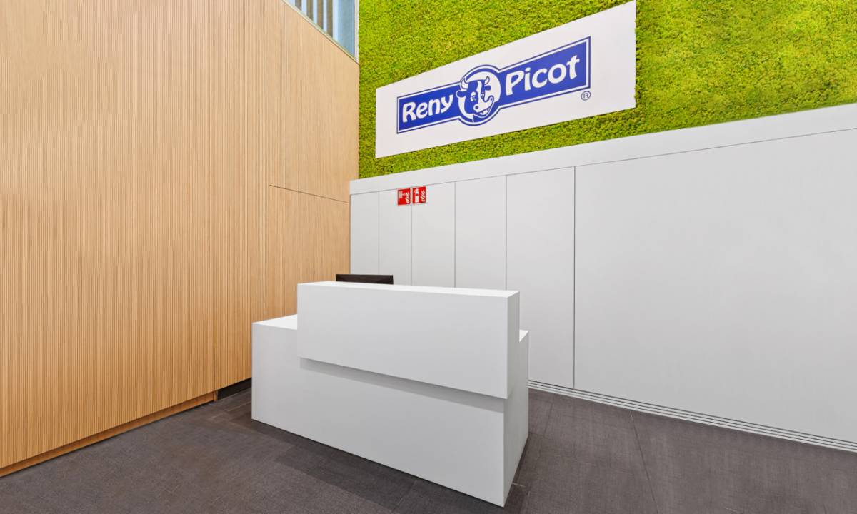 Reny Picot_Grid_Equipamiento de oficina con mobiliario