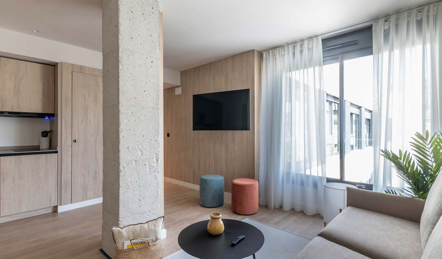 L bere Pamplona Equipamiento Proyecto Design Build Sutega