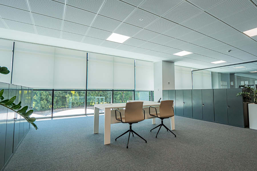 Espacio de trabajo flexible con iluminación natural para una reducción del consumo energético