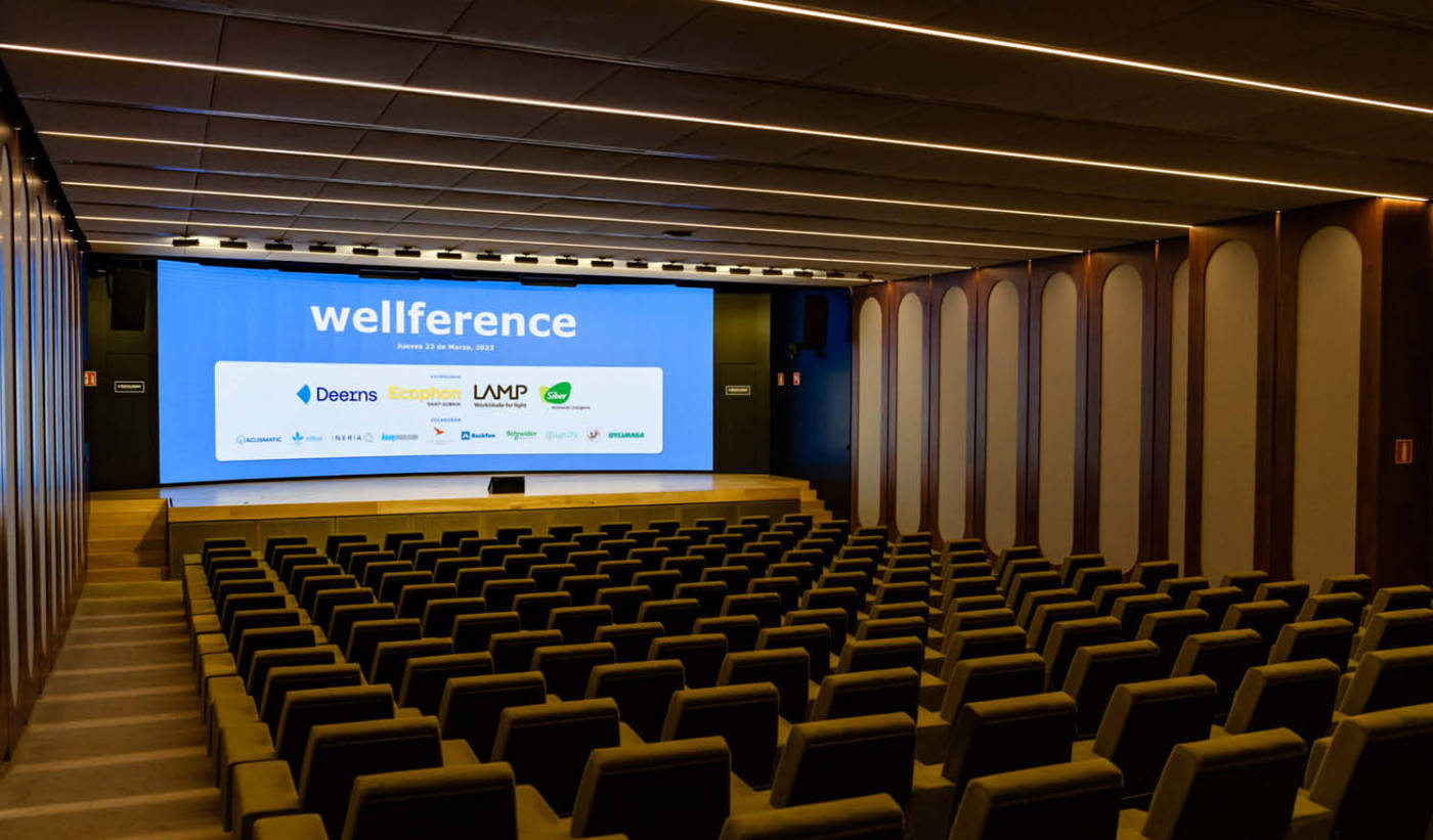 Wellference_Charla sobre sostenibilidad y bienestar en la edificación con ponencias de expertos