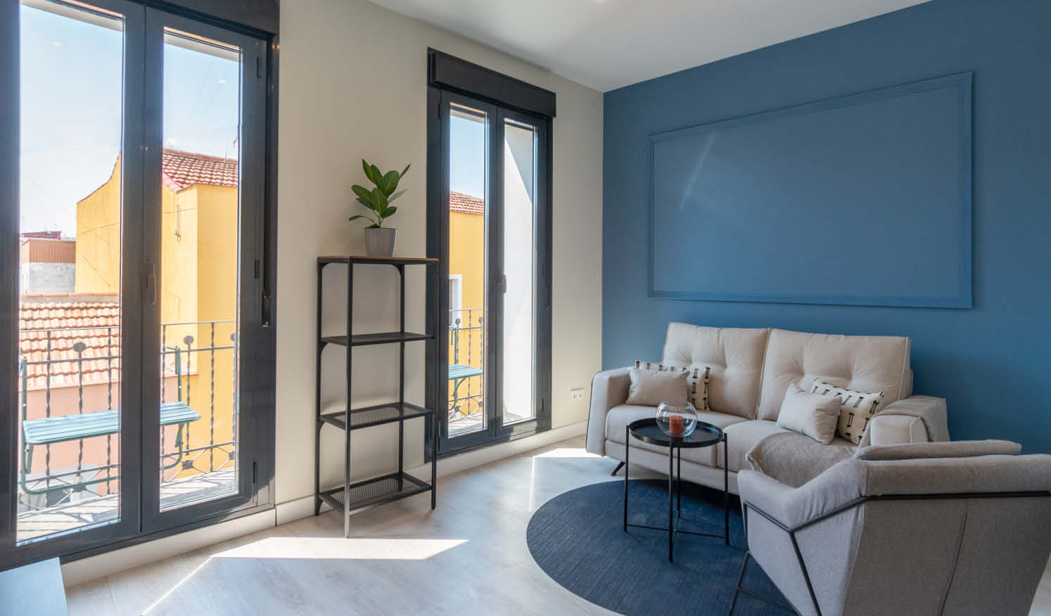 Apartamentos flexibles en Madrid_Salón en estudio living