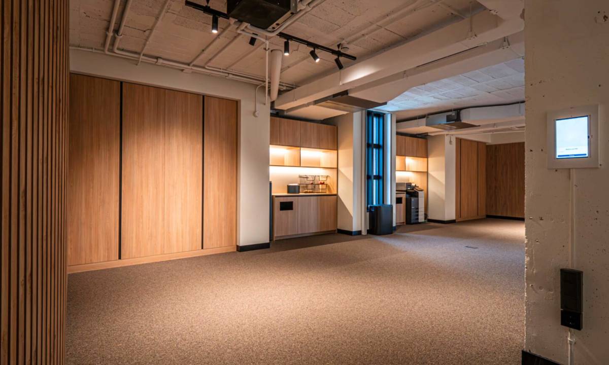 Mobiliario a medida realizado en talleres propios