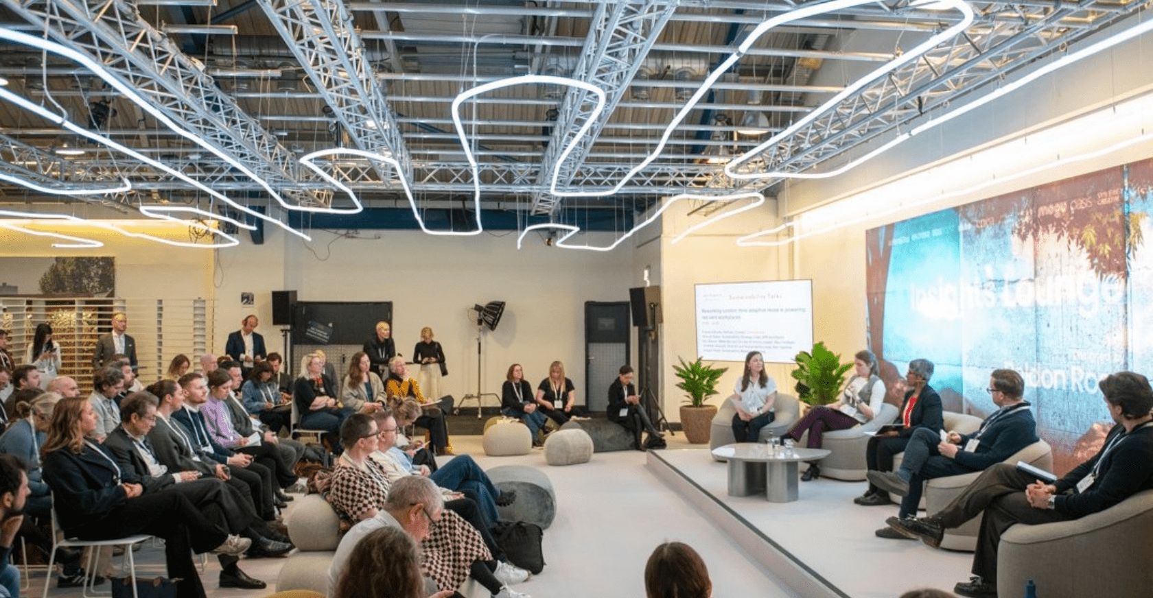 Conferencia sobre las próximas tendencias en en el Workplace Design Show de 2026