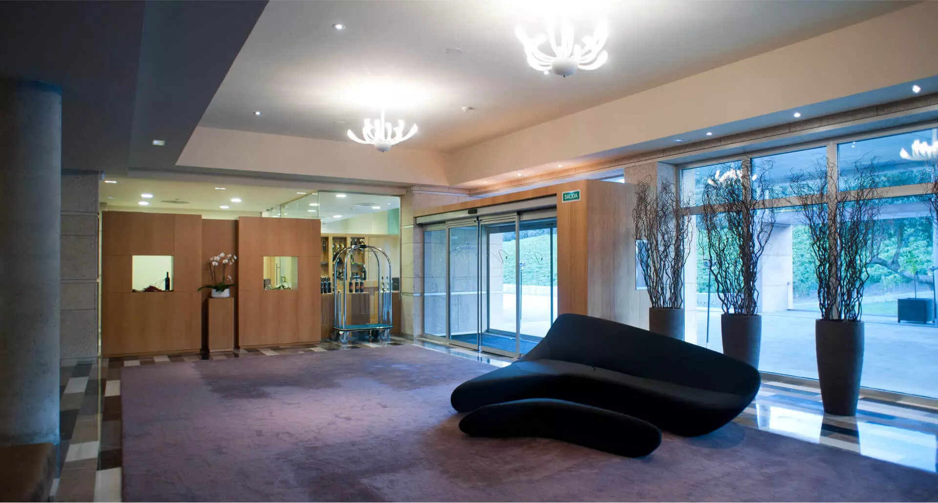 Hotel Valbusenda_Galería_Equipamiento de hotel y mobiliario