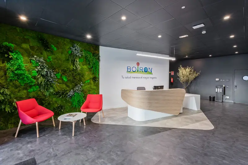 Recepción a medida oficina Madrid Boiron