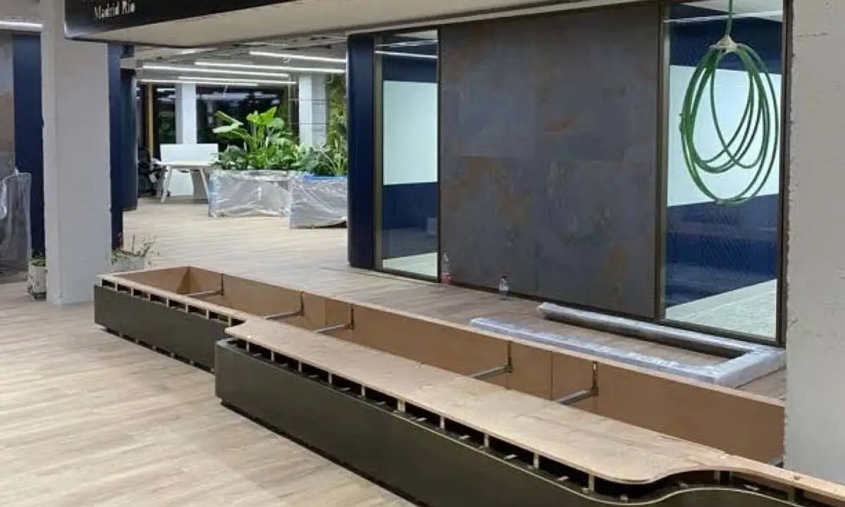 Edificio de Oficinas en Madrid: proyecto de mobiliario y carpintería a medida