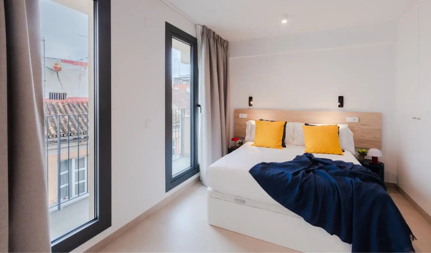 Equipamiento de habitacion de apartamento en Málaga