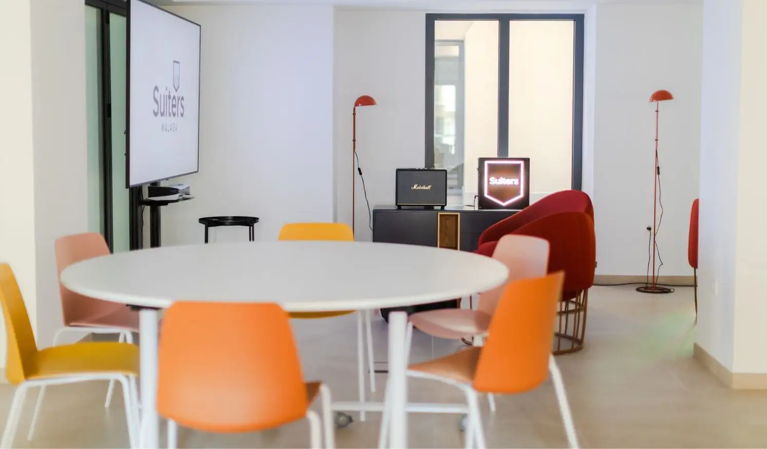 Equipamiento de terraza y zonas comunes en Málaga