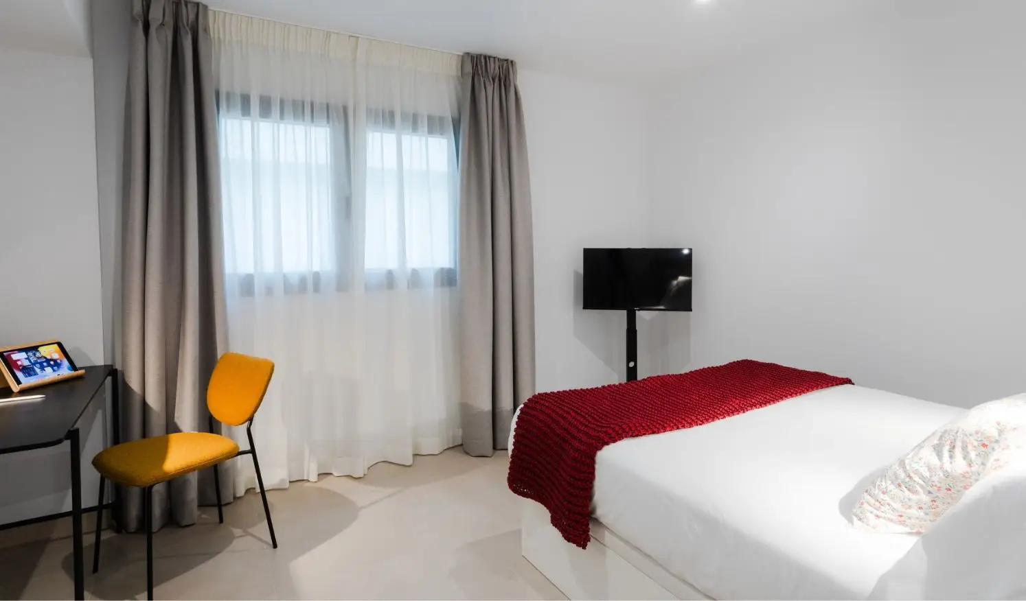 Habitación equipada en coliving