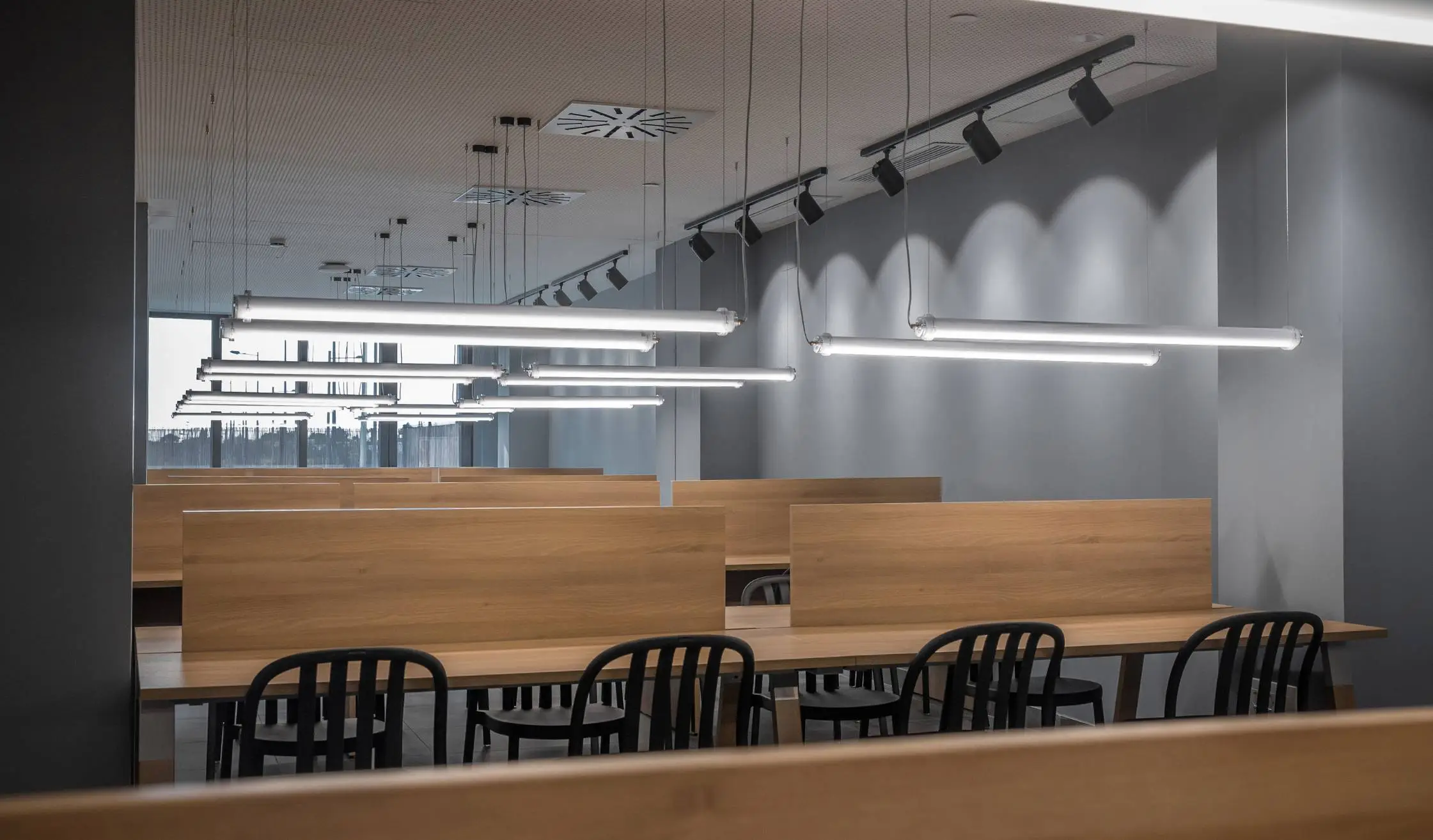 Sala de estudio común para usuarios de residencia de estudiantes